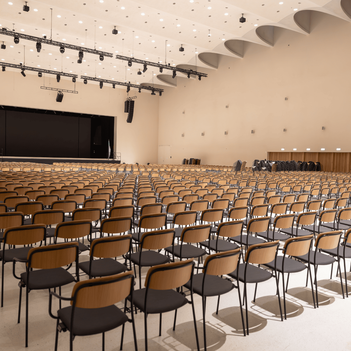 Heidelberg Congress Center_Großer Saal_cheesy.photo
